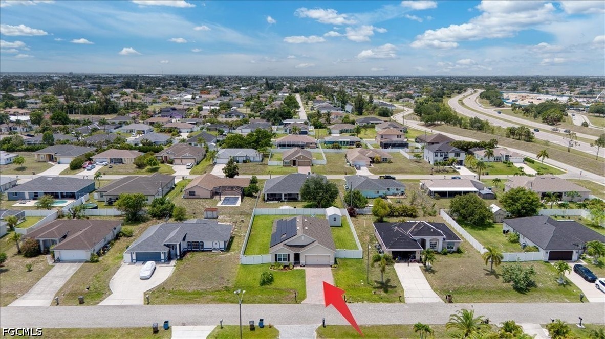 4 Bed SingleFamilyResidence for Sale in Cape Coral, photo 47