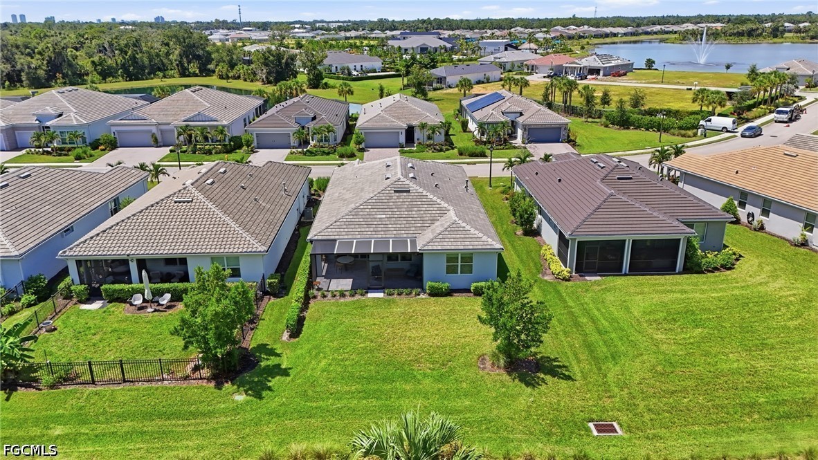 2 Bed SingleFamilyResidence for Sale in North Fort Myers, photo 47