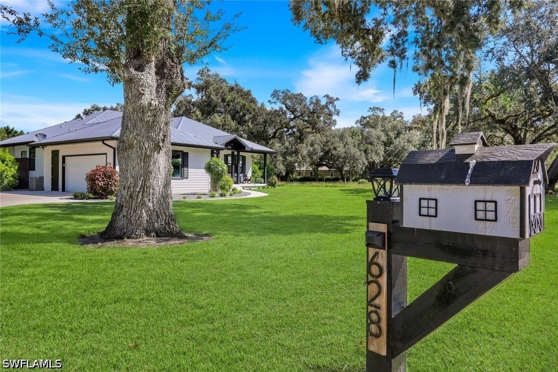 3 Bed Pool Home for Sale in Labelle, photo 47