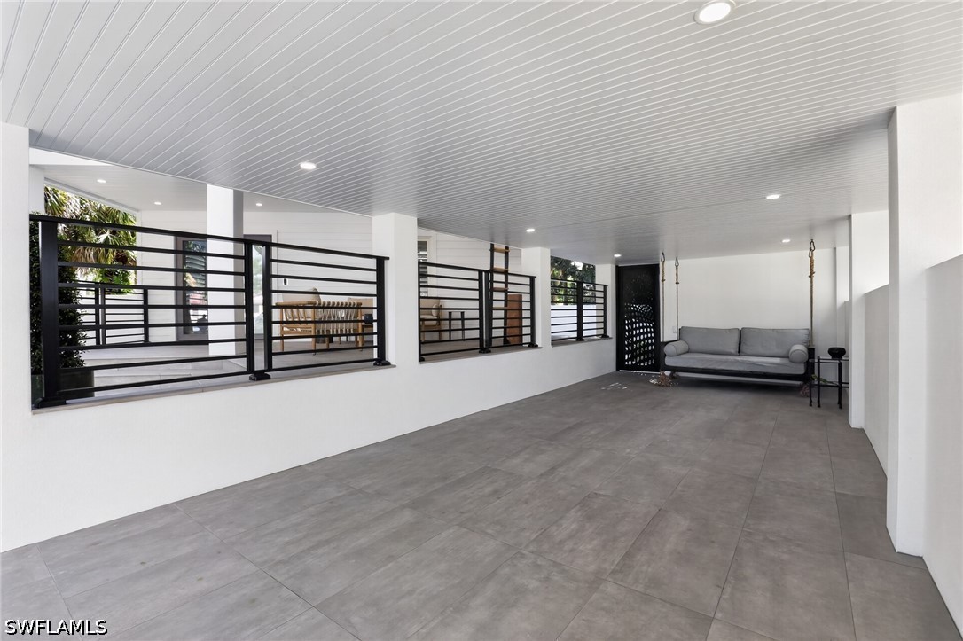 3 Bed SingleFamilyResidence for Sale in Rock Harbor, photo 47
