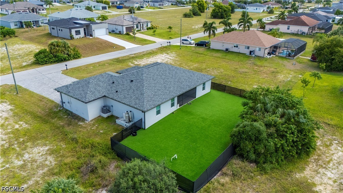 4 Bed SingleFamilyResidence for Sale in Cape Coral, photo 47