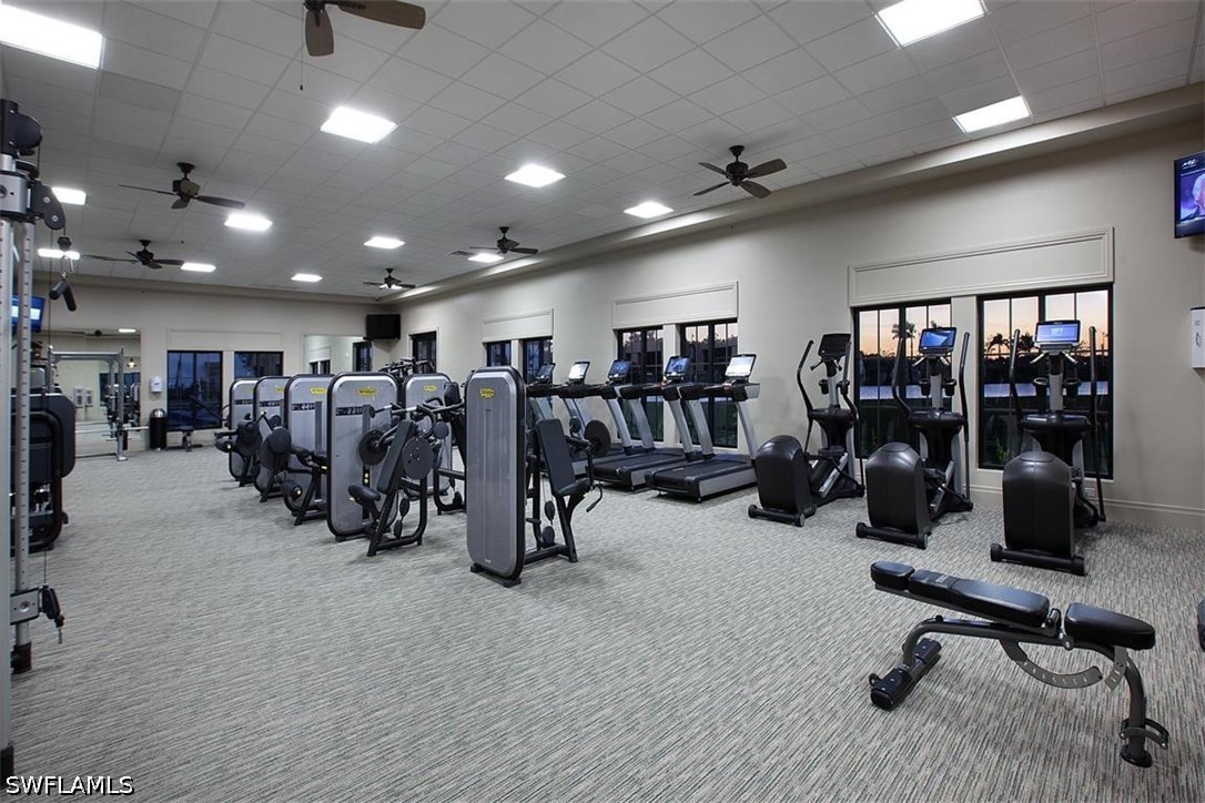 5 Bed SingleFamilyResidence for Sale in Fort Myers, photo 47