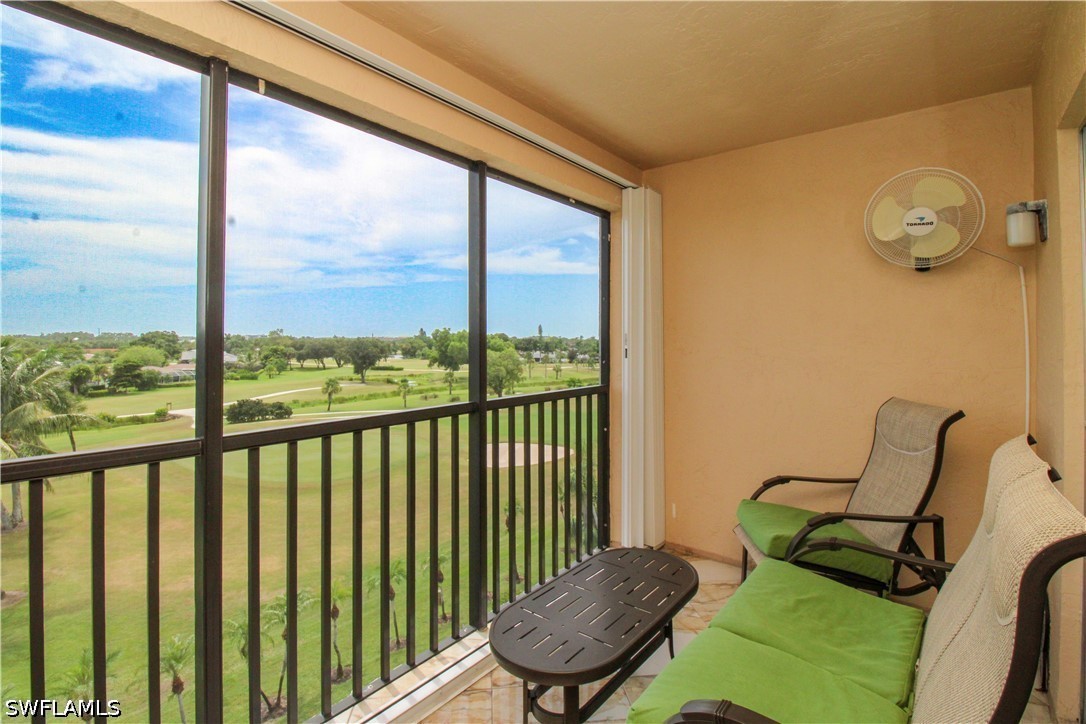 2 Bed Condominium for Sale in Fairway Gardens, photo 47