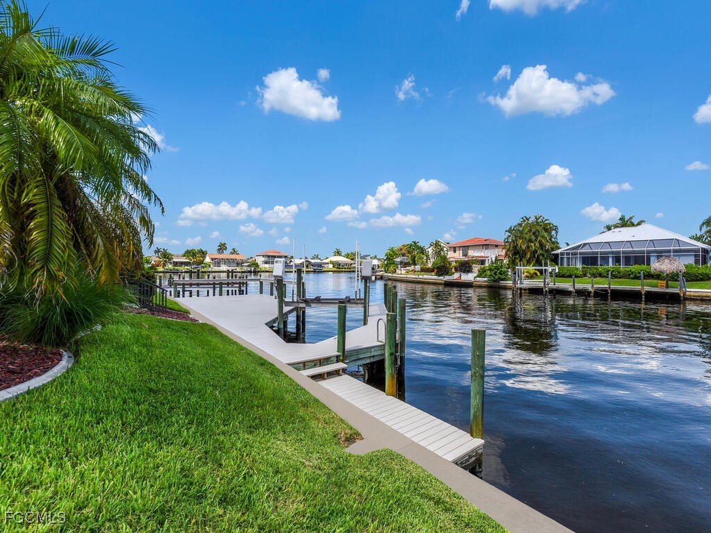 5 Bed Pool Home for Sale in Rose Garden, photo 48