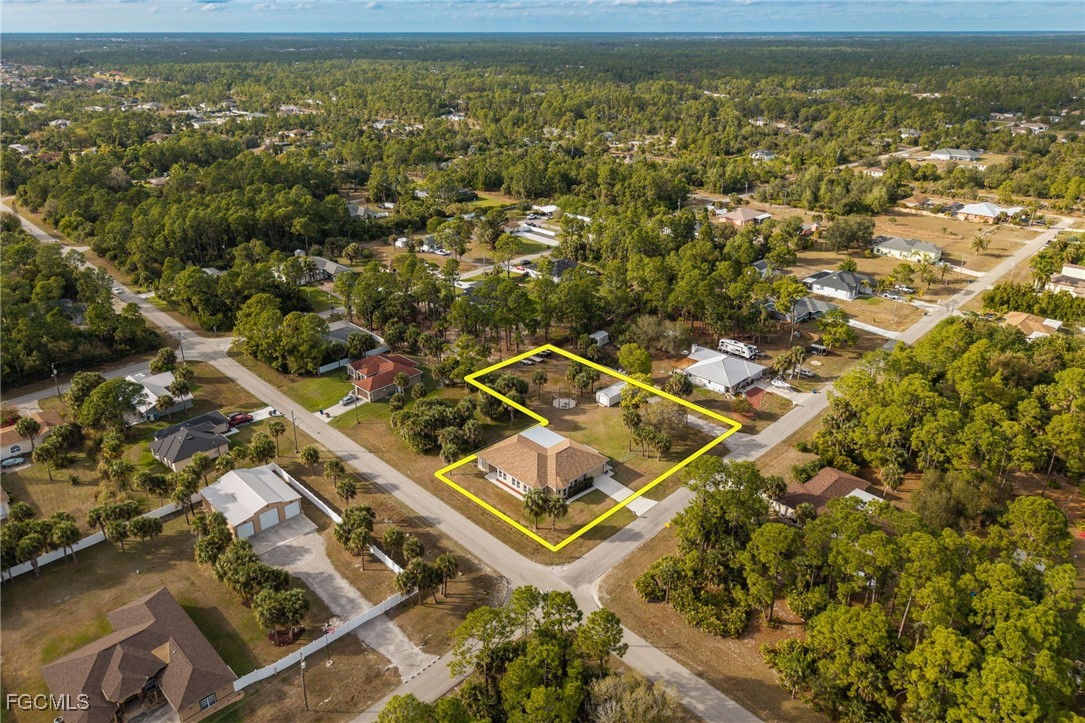 4 Bed SingleFamilyResidence for Sale in Lehigh Acres, photo 48