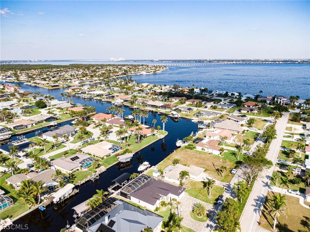 3 Bed Pool Home for Sale in Cape Coral, photo 48