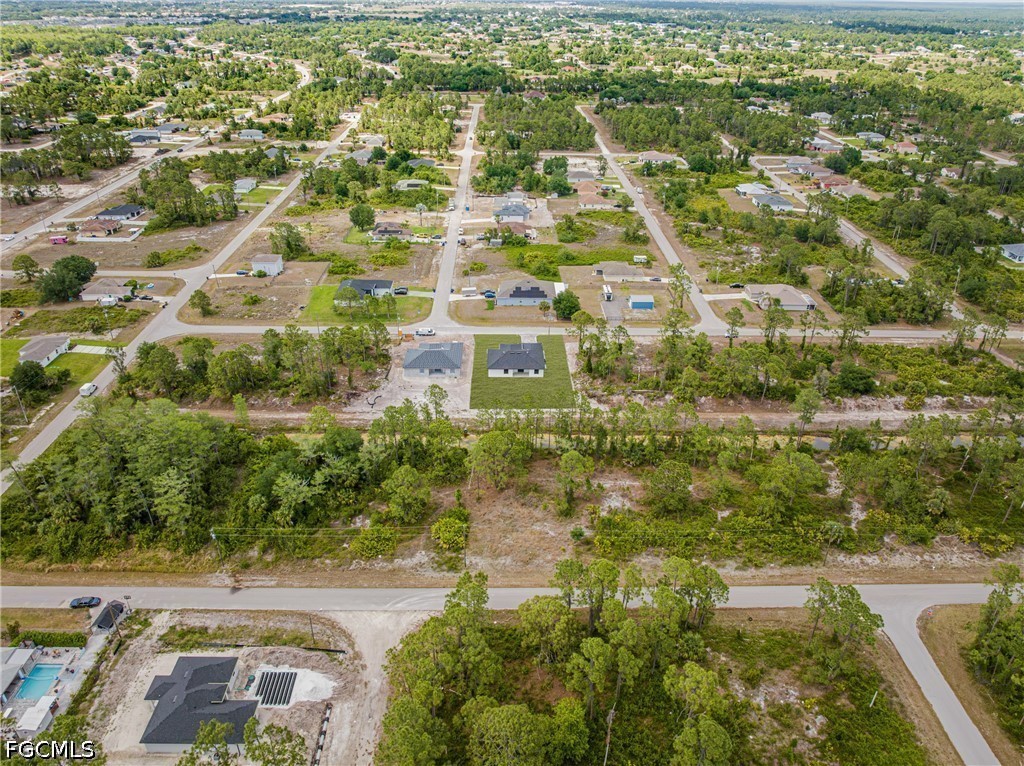 4 Bed SingleFamilyResidence for Sale in Lehigh Acres, photo 48