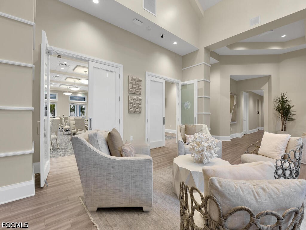 5 Bed SingleFamilyResidence for Sale in Timber Creek, photo 48