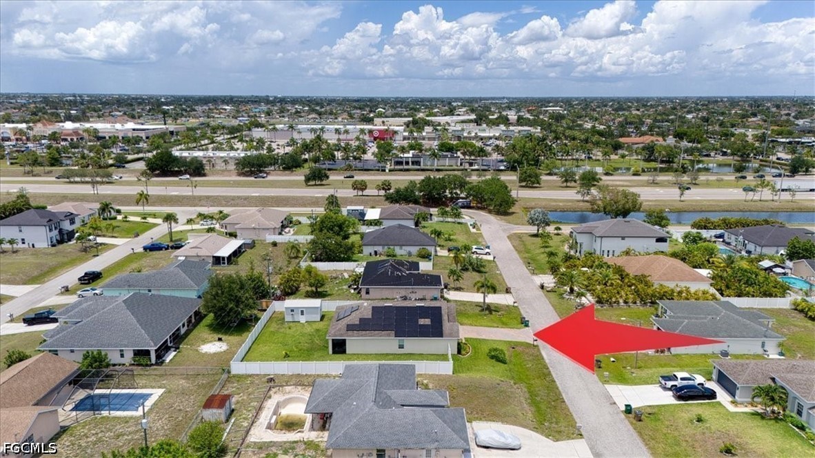 4 Bed SingleFamilyResidence for Sale in Cape Coral, photo 48