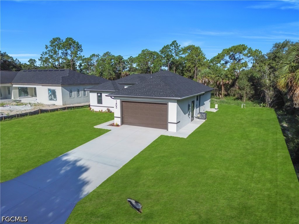 3 Bed SingleFamilyResidence for Sale in Lehigh Acres, photo 48