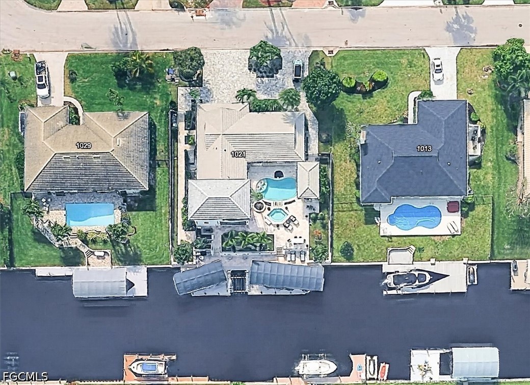 4 Bed Pool Home for Sale in Town And River, photo 48