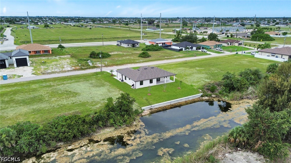 3 Bed Waterfront Home for Sale in Cape Coral, photo 48