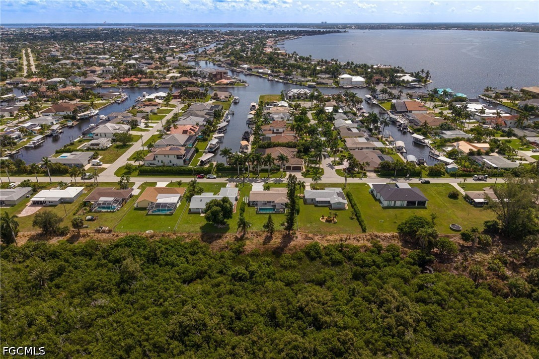 2 Bed Pool Home for Sale in Cape Coral, photo 48