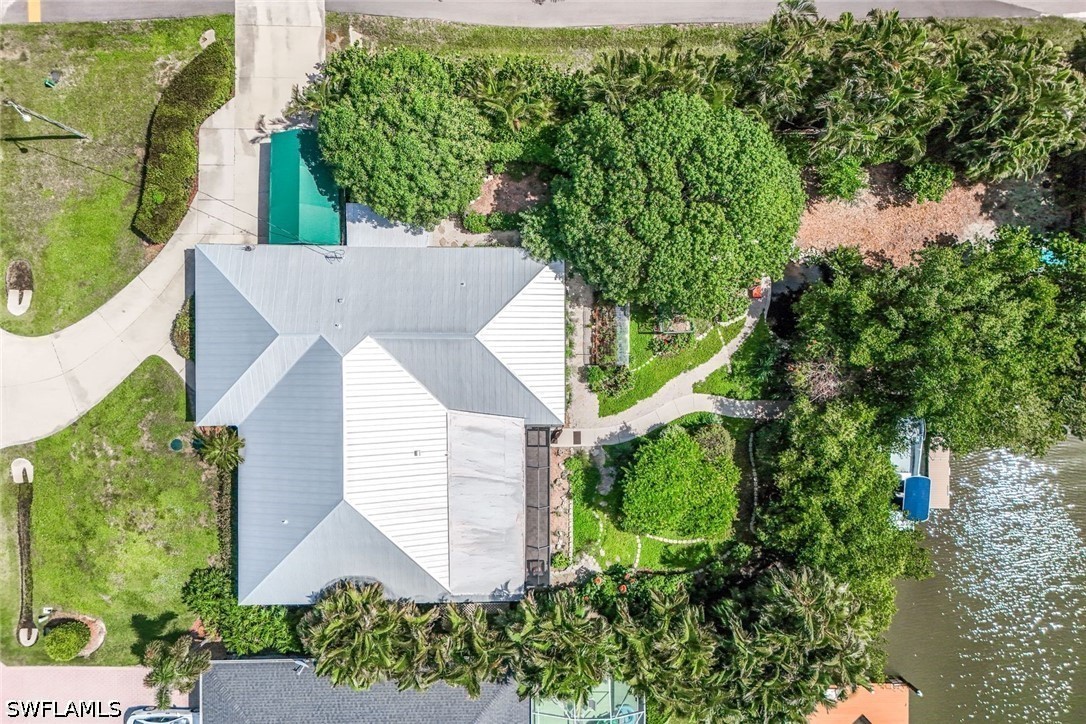 3 Bed Waterfront Home for Sale in Naples, photo 48