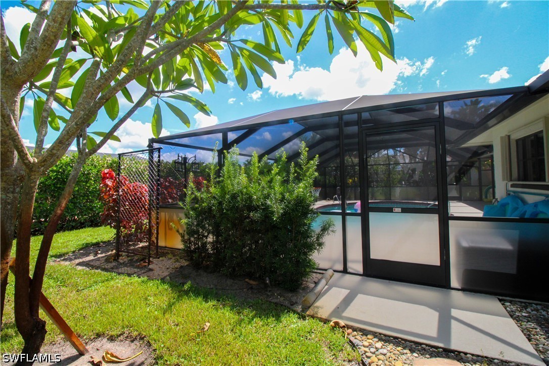 3 Bed Pool Home for Sale in Forest Hills, photo 48