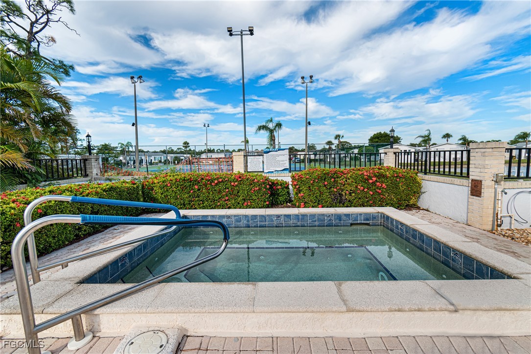 1 Bed ManufacturedHome for Sale in Estero, photo 49