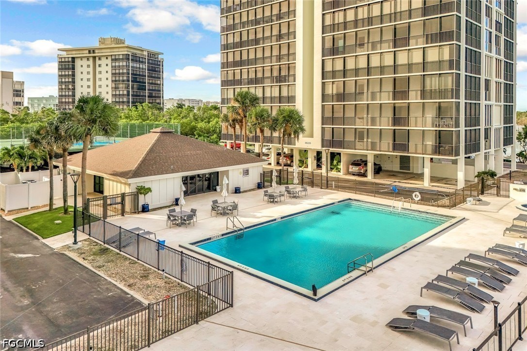 2 Bed Waterfront Home for Sale in Bay Harbor Club Condo, photo 49