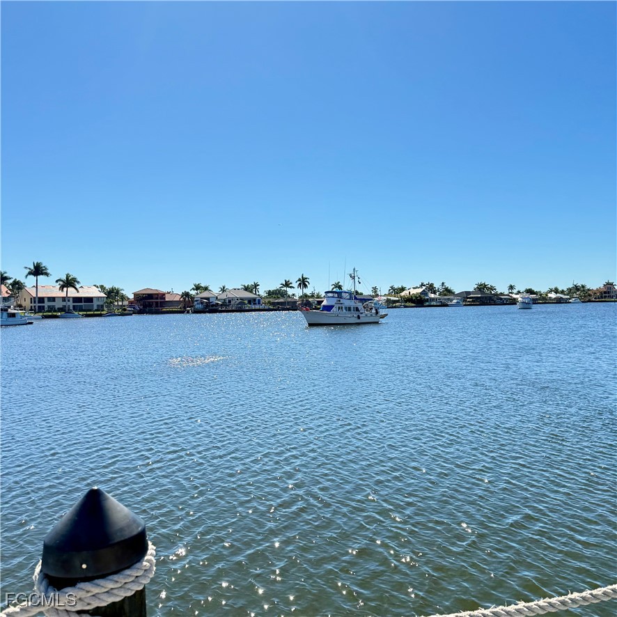 2 Bed Waterfront Home for Sale in Cape Coral, photo 49