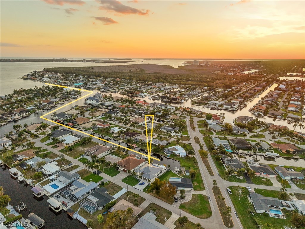 3 Bed Pool Home for Sale in Cape Coral, photo 49