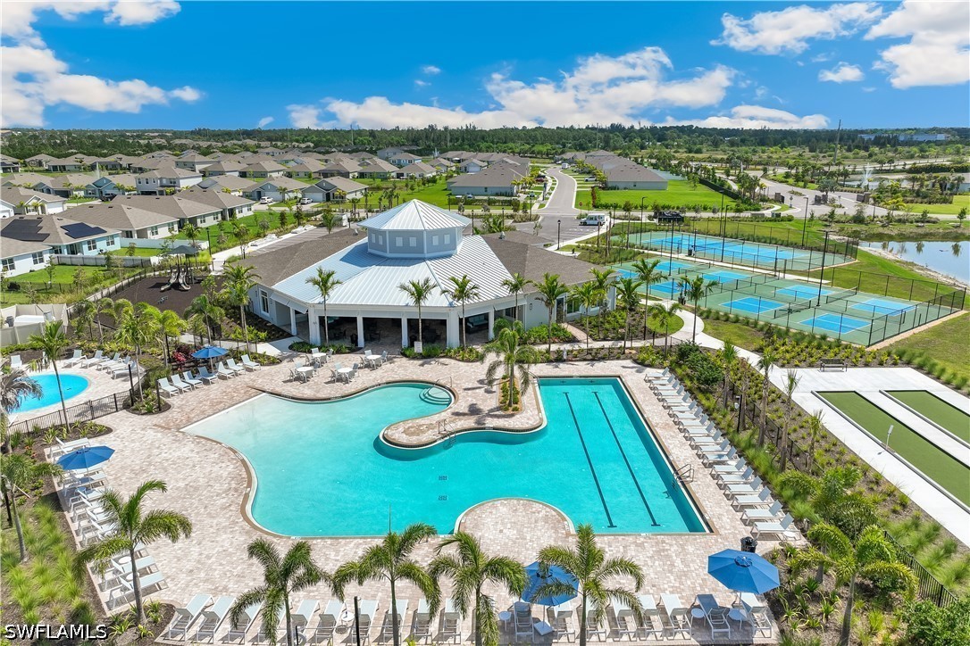 4 Bed Waterfront Home for Sale in Coral Bay, photo 49