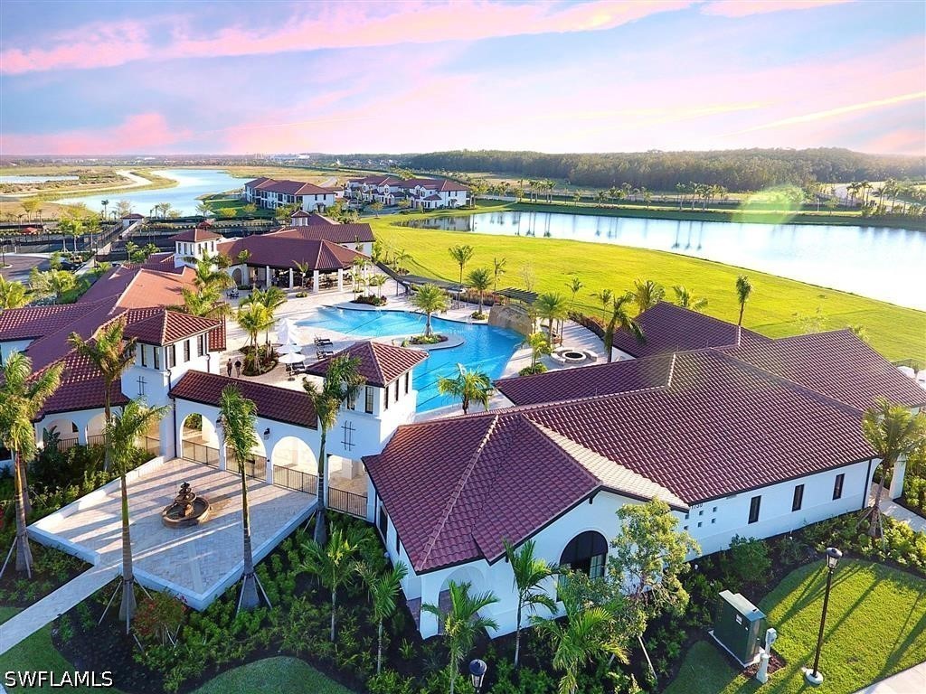 5 Bed SingleFamilyResidence for Sale in Fort Myers, photo 49