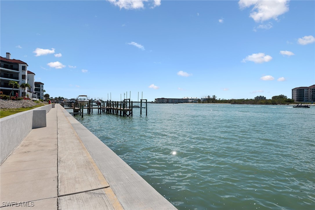 2 Bed Waterfront Home for Sale in La Peninsula, photo 50