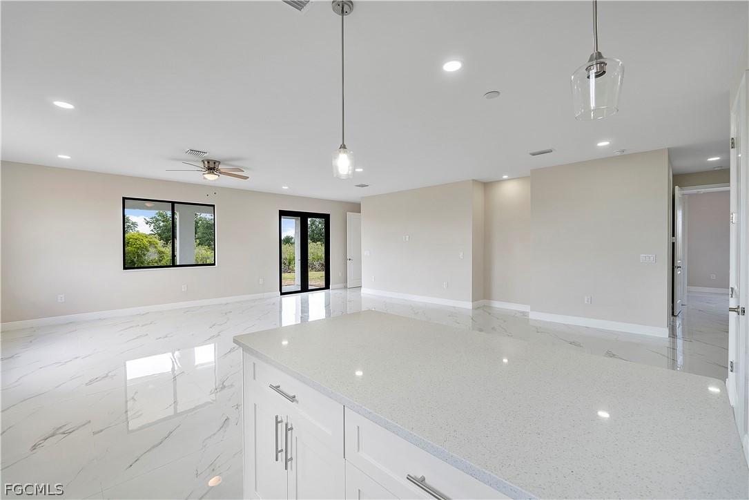 4 Bed SingleFamilyResidence for Sale in Lehigh Acres, photo 50