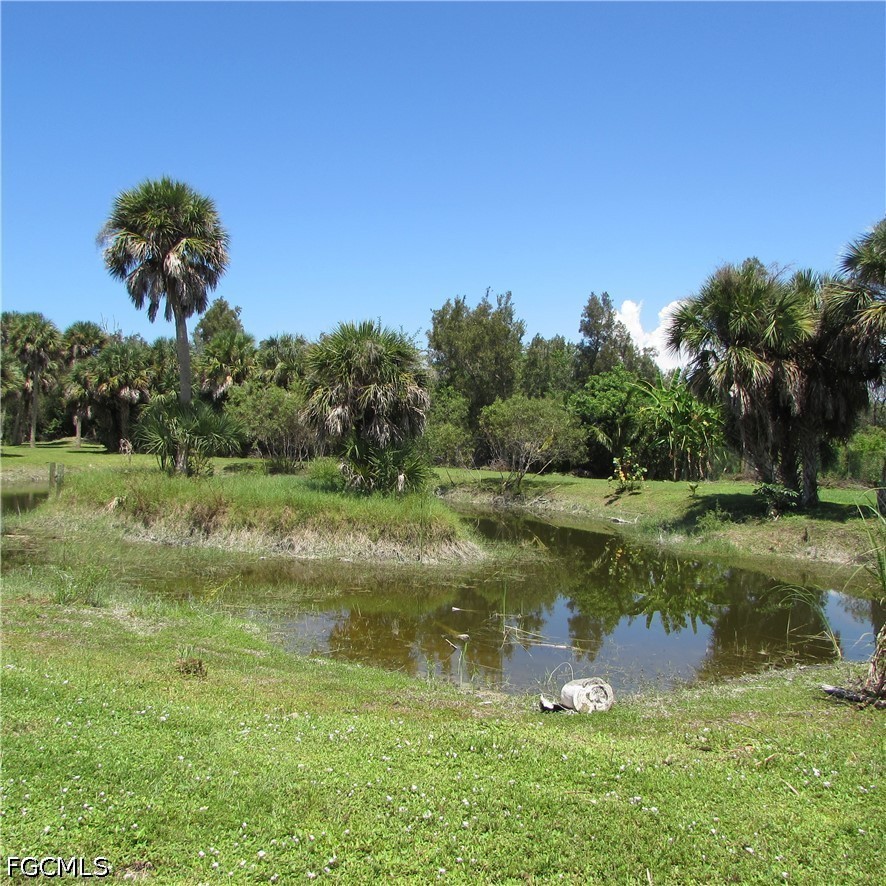 3 Bed SingleFamilyResidence for Sale in Acreage, photo 50