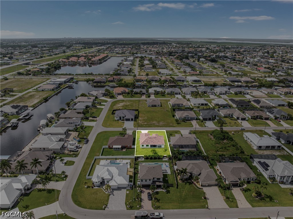 3 Bed SingleFamilyResidence for Sale in Cape Coral, photo 50