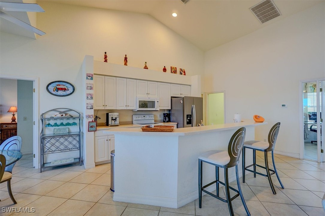 4 Bed Pool Home for Sale in Cape Coral, photo 6