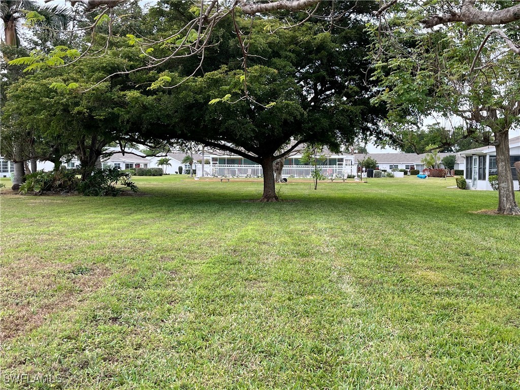 2 Bed Attached for Sale in Fort Myers, photo 6
