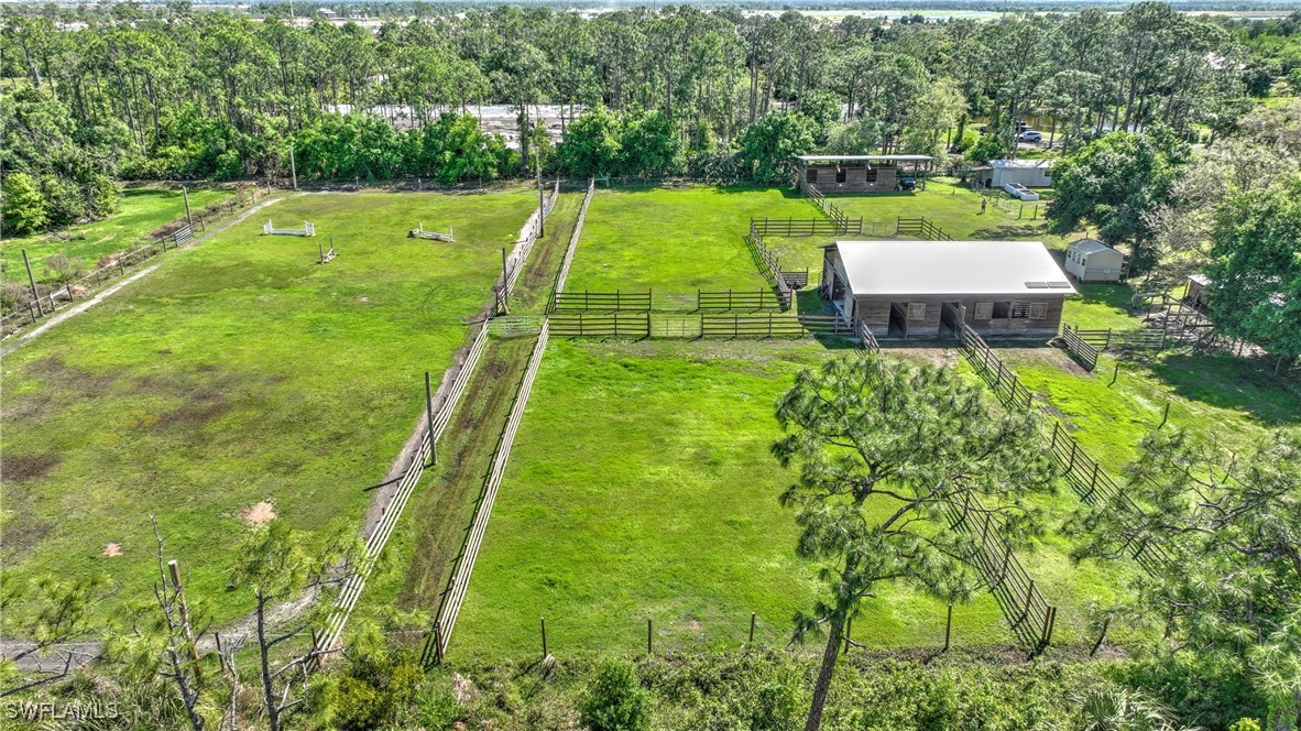 2 Bed SingleFamilyResidence for Sale in North Fort Myers, photo 6