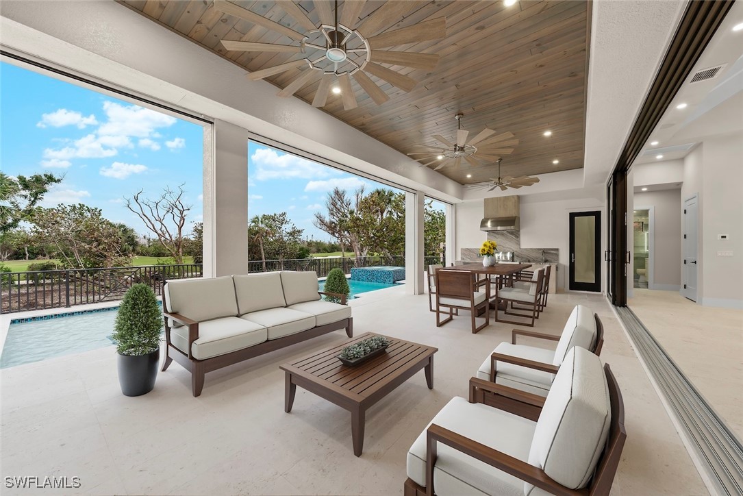 4 Bed Pool Home for Sale in Sanibel, photo 6