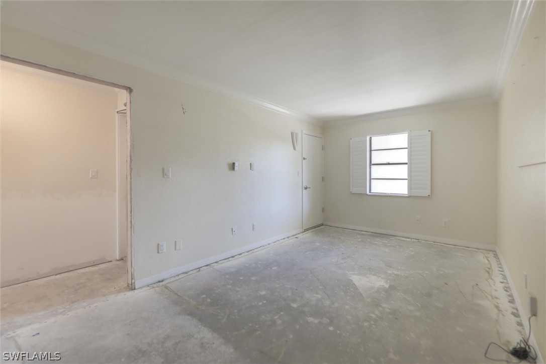 1 Bed Pool Home for Sale in Bayside Villas, photo 6