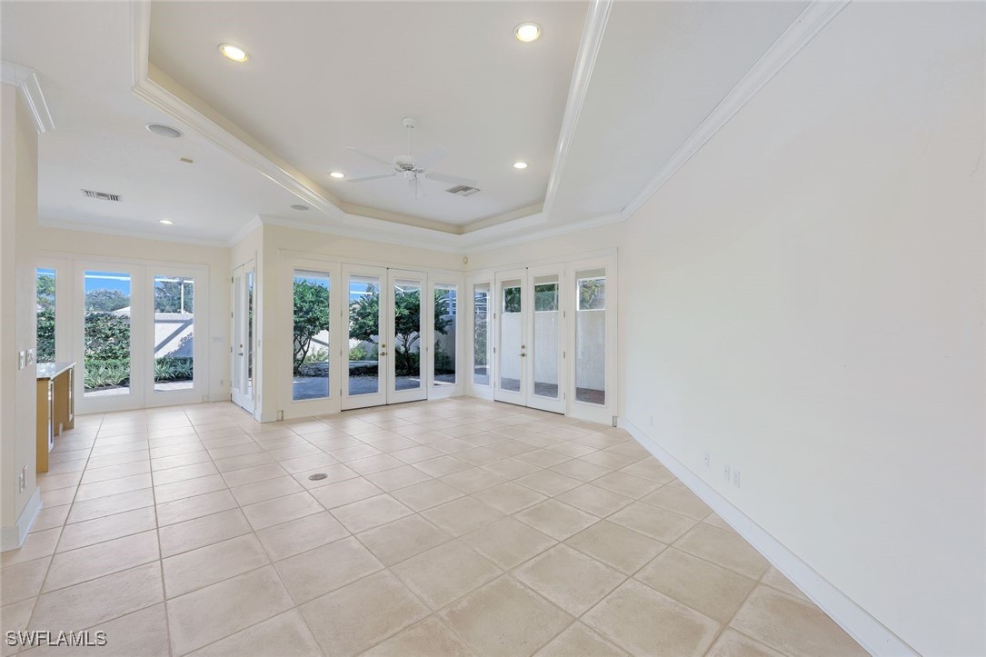 3 Bed Waterfront Home for Sale in Naples, photo 6