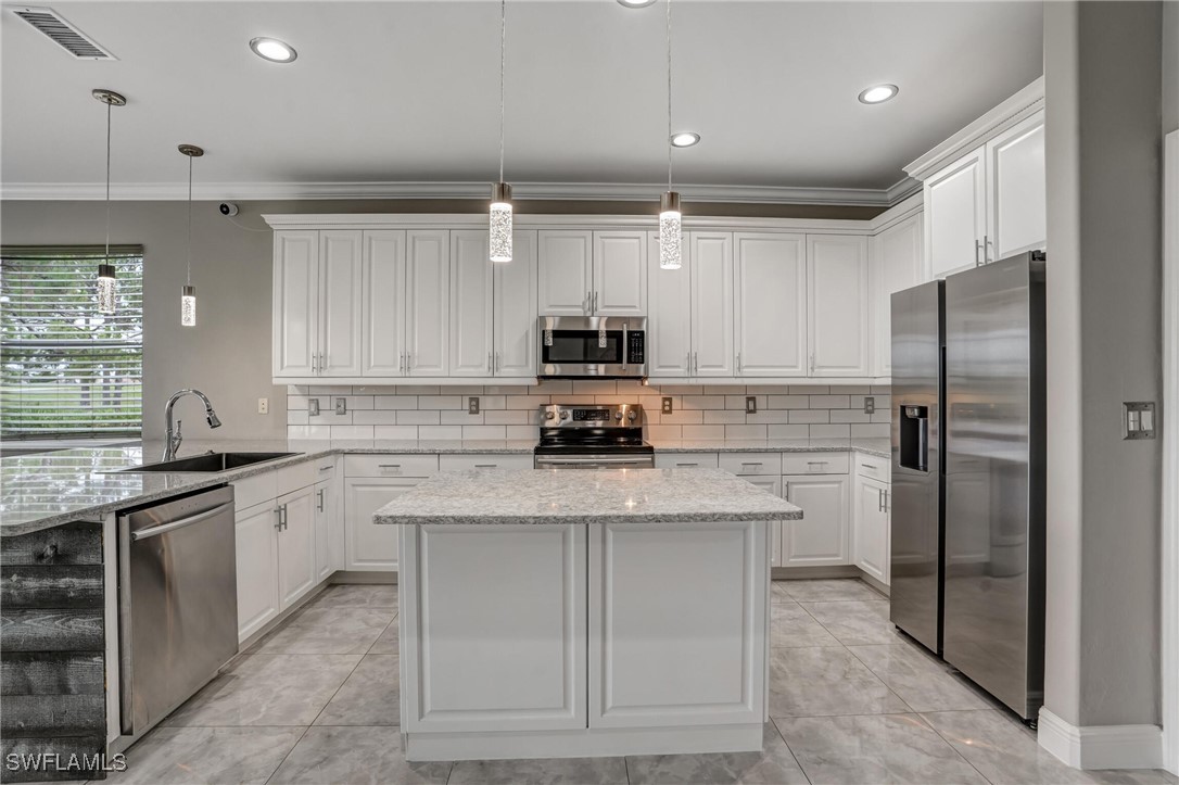 4 Bed Pool Home for Sale in Westminster, photo 6