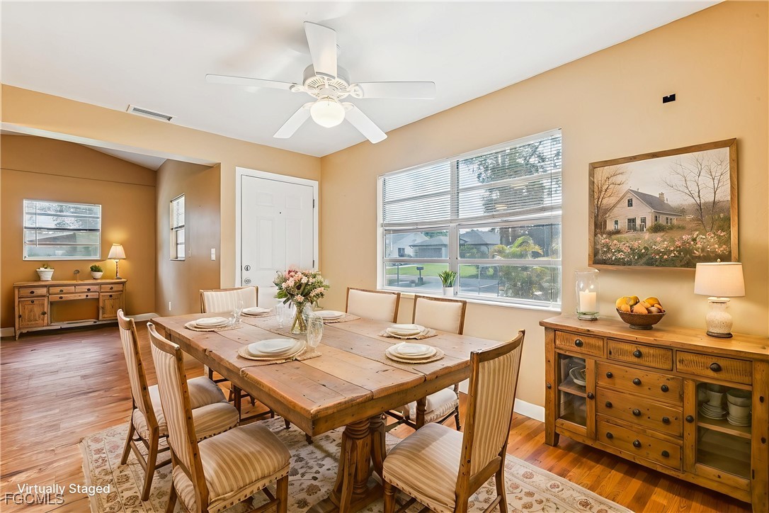 2 Bed SingleFamilyResidence for Sale in Fort Myers, photo 6