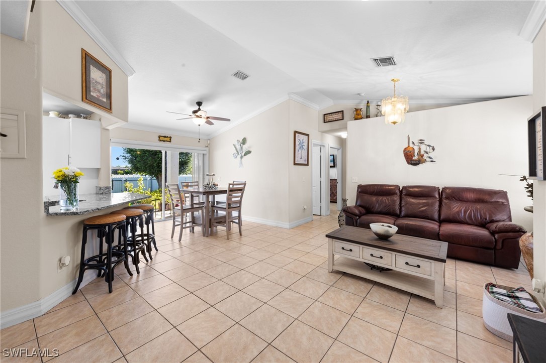 3 Bed SingleFamilyResidence for Sale in Cape Coral, photo 6
