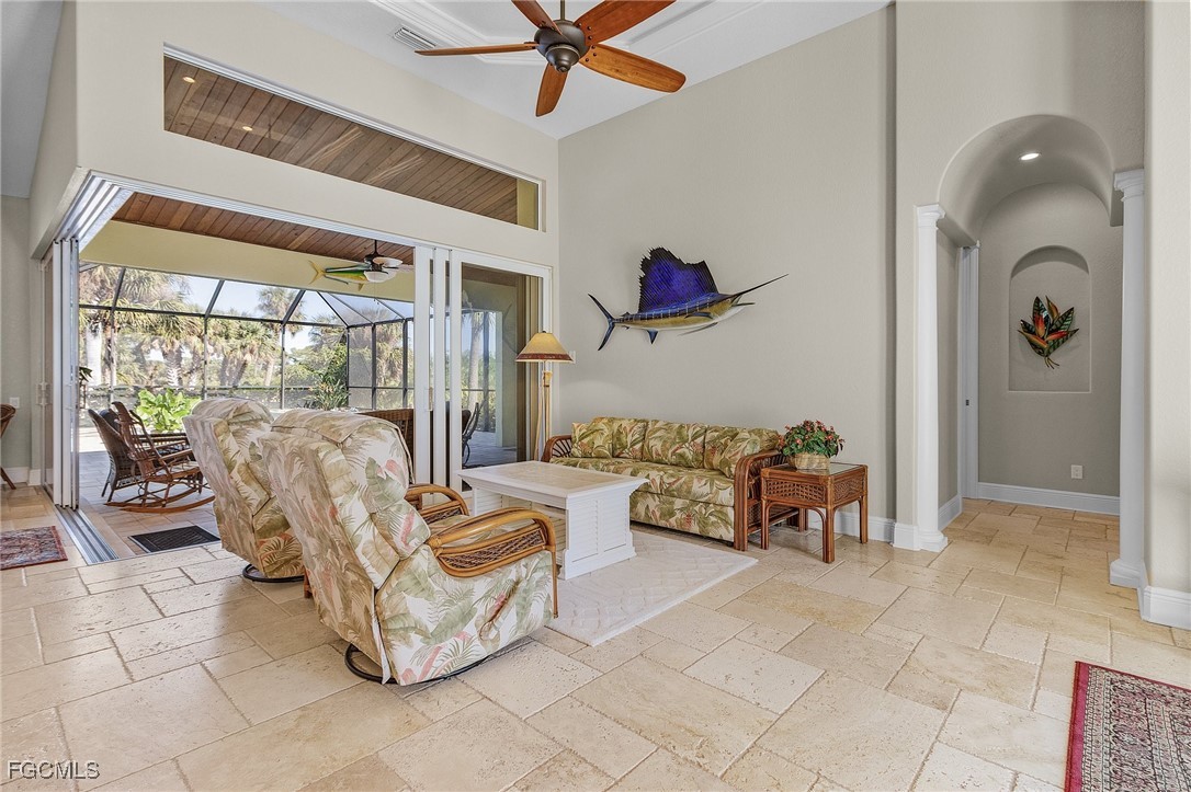 3 Bed Pool Home for Sale in Bokeelia, photo 6