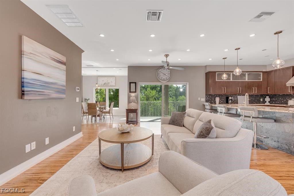 3 Bed Pool Home for Sale in Castaway Estates, photo 6