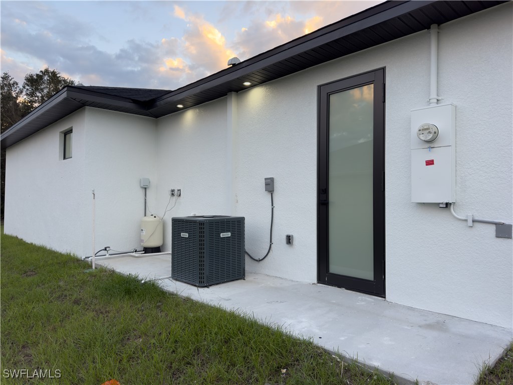 4 Bed SingleFamilyResidence for Sale in Lehigh Acres, photo 6