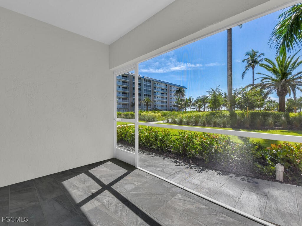 2 Bed Waterfront Home for Sale in Bonita Beach Club, photo 6