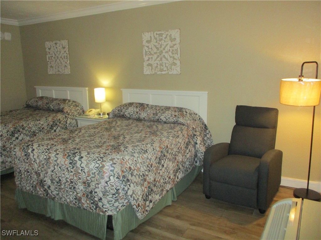 Condominium for Sale in Naples, photo 6