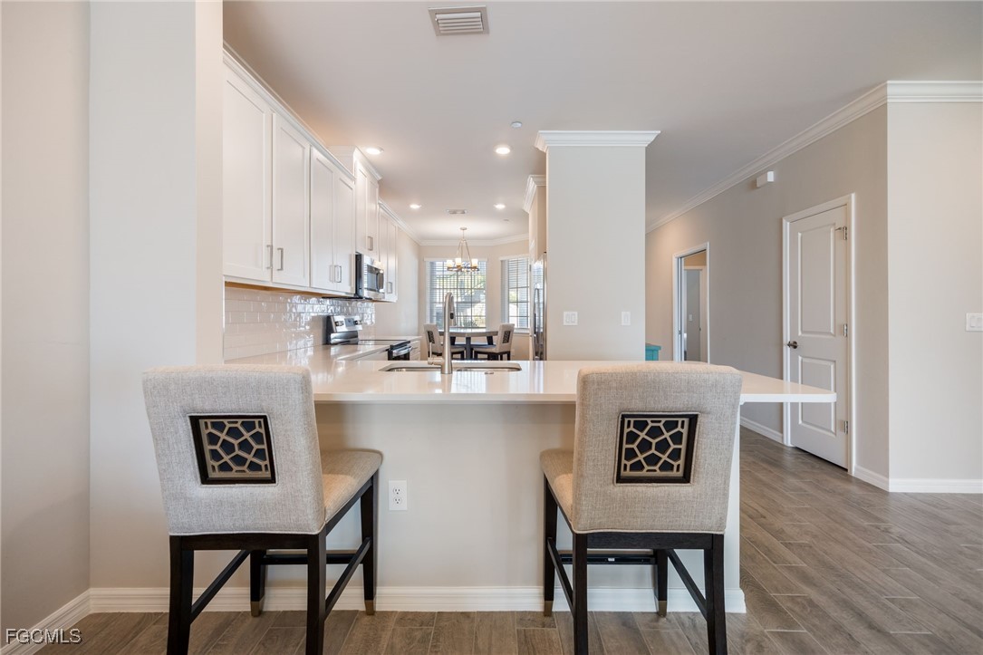 2 Bed Waterfront Home for Sale in Fort Myers, photo 6