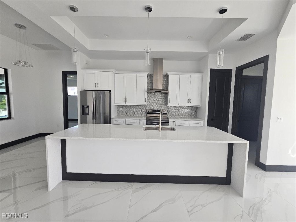 3 Bed Pool Home for Sale in Cape Coral, photo 6
