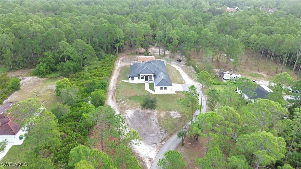 3 Bed Pool Home for Sale in Naples, photo 6