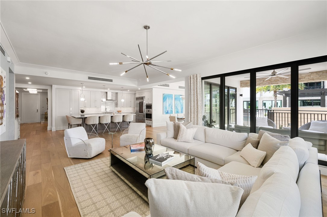 3 Bed Condominium for Sale in Naples, photo 6