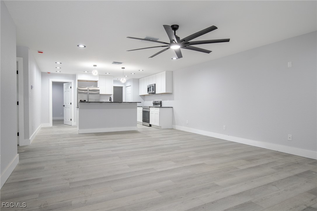 3 Bed SingleFamilyResidence for Sale in Clewiston, photo 6