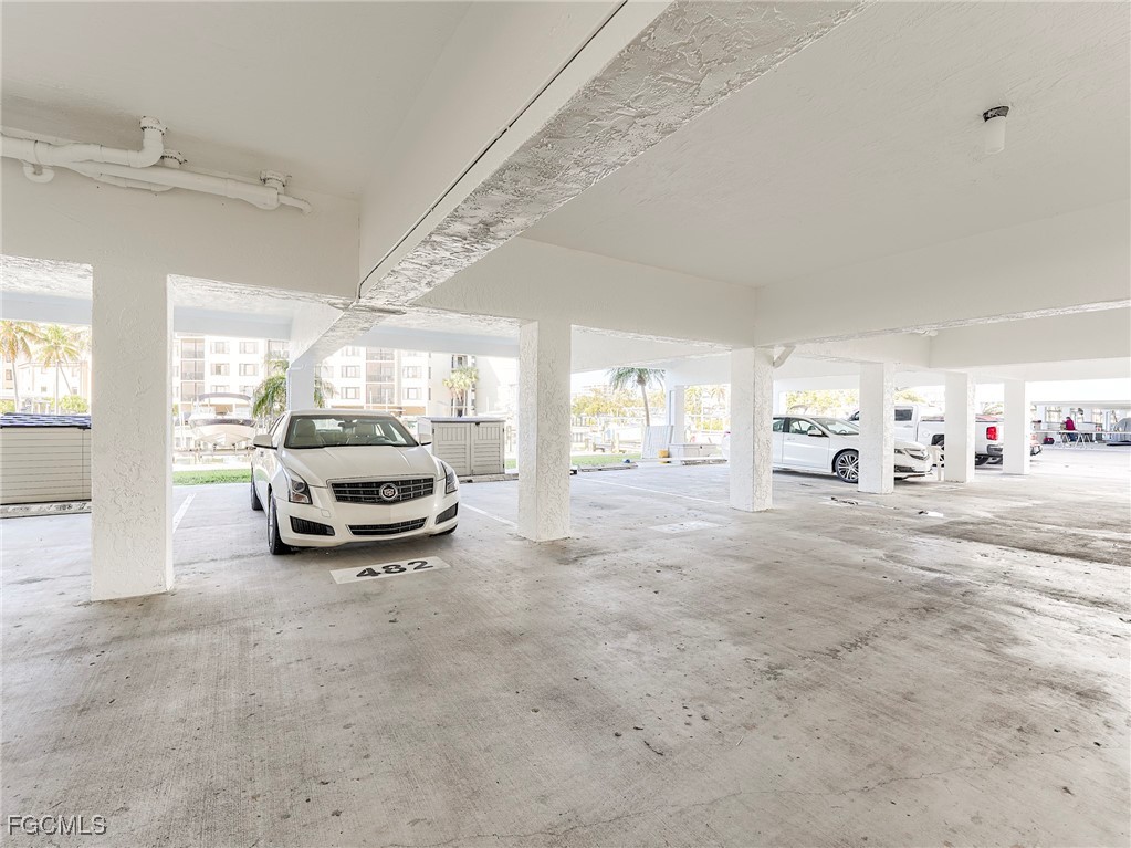 2 Bed Waterfront Home for Sale in Fort Myers Beach, photo 6