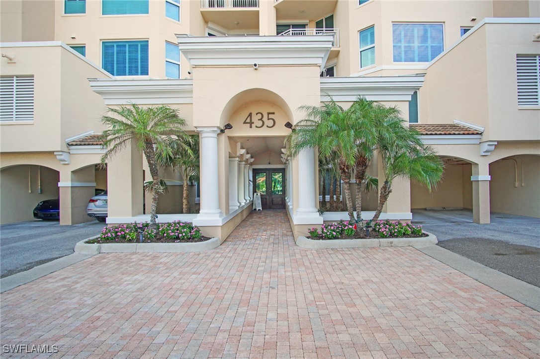 3 Bed Waterfront Home for Sale in Naples, photo 6